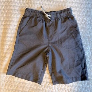 Cat & Jack Boys M 8/10 EUC Gray Quick dry pull on shorts.